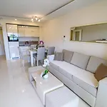 Διαμέρισμα Leone Lukas *