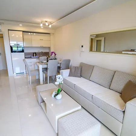 Appartement Leone Lukas *