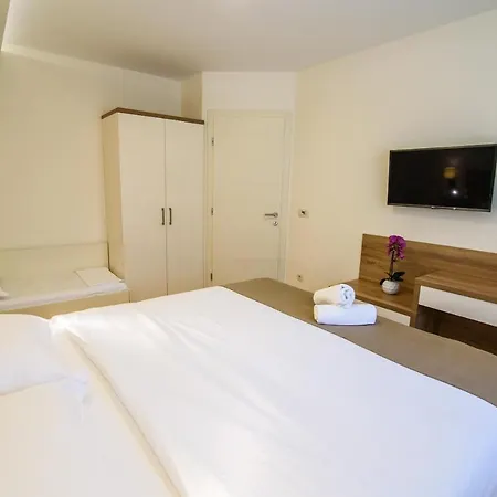 Apartman Leone Lukas