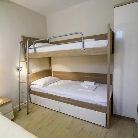 Apartman Leone Lukas