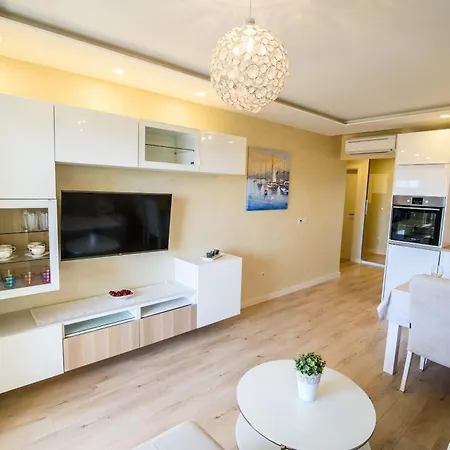 Apartman Leone Lukas Promajna